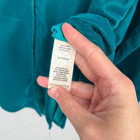 Soft Surroundings Velvet Tunic Top Blouse Size M Blue Oversized Collarless - Picture 6 of 10